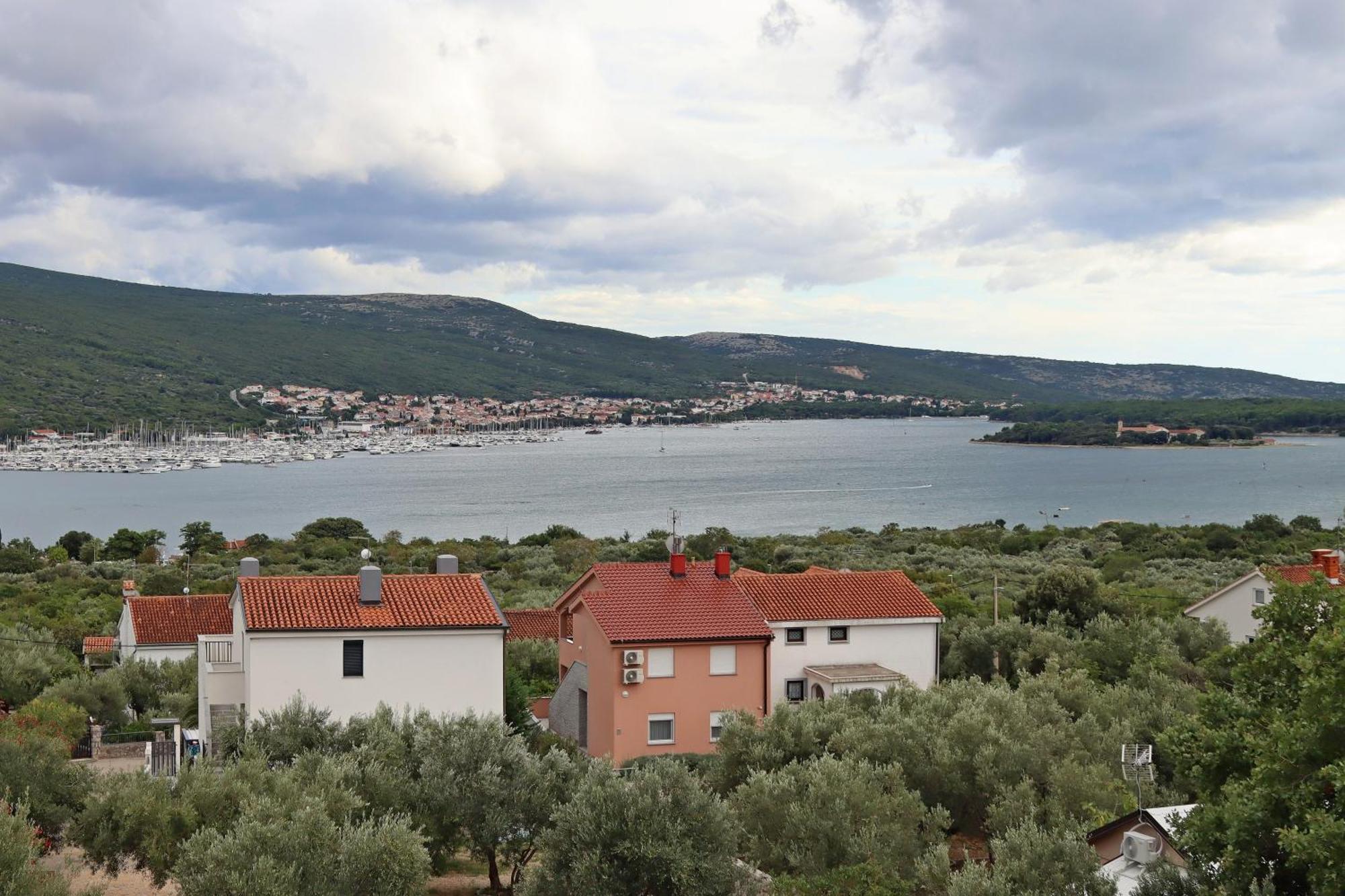 Apartments With A Parking Space Kornic, Krk - 415 Esterno foto
